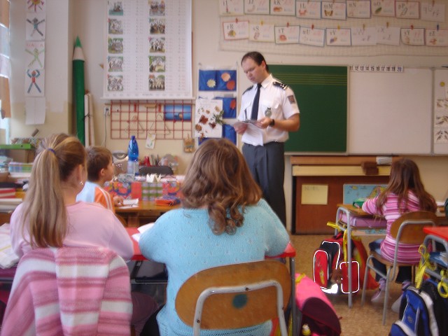 Dopravn policie ve 3.B