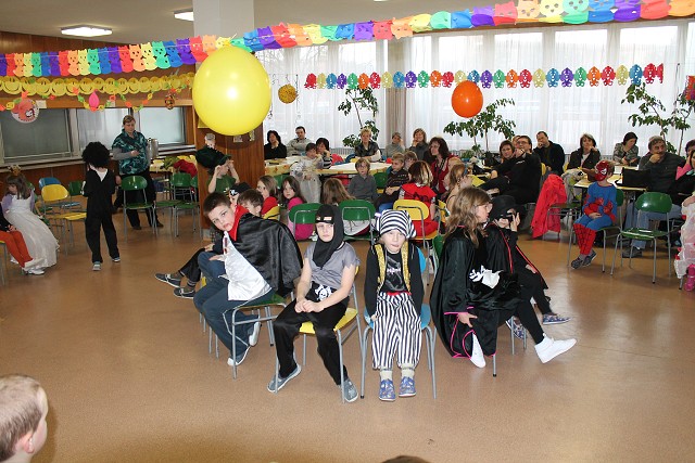 karneval školní družiny.