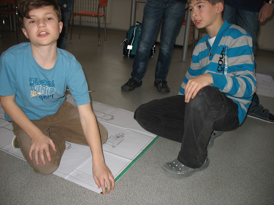 KND - plotrování.