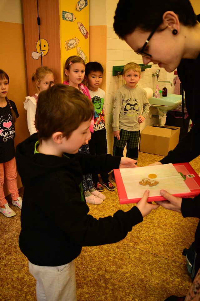 Předávání slabikářů
